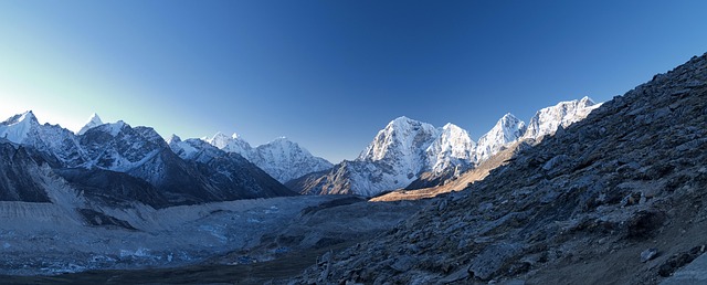 Everest Natural Wonders Khumbu Icefall