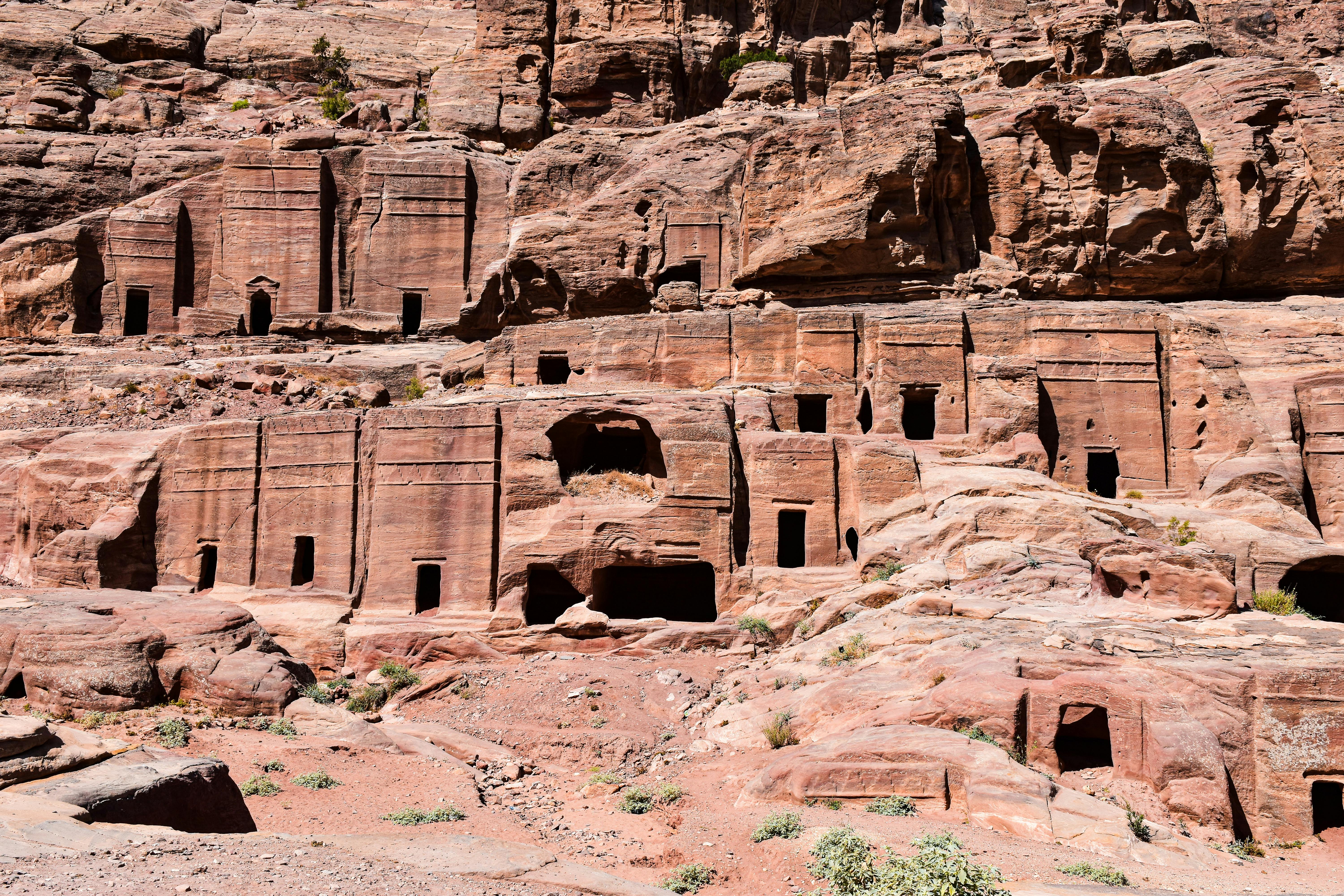 Petra Travel Highlights ancient archaeological site with rock-cut architecture